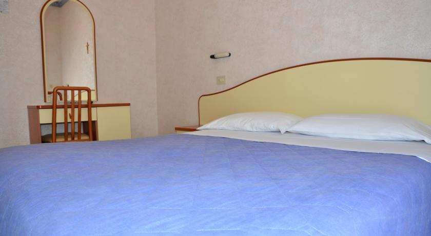 Hotel Betulla Rimini Zimmer foto